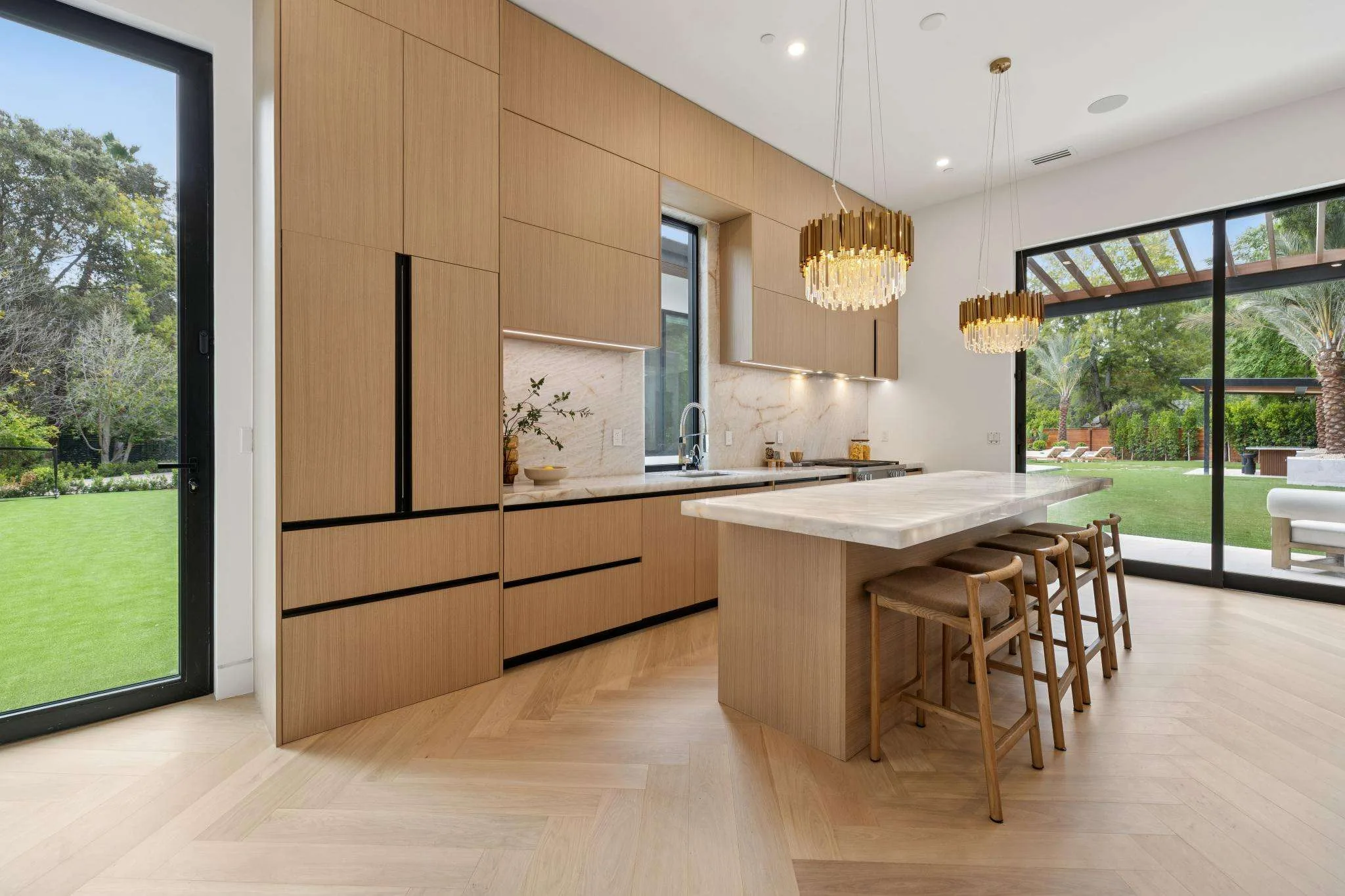 LINDEN  7